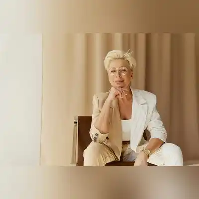 祁柳